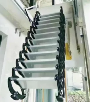 نردبان تاشو دیواری