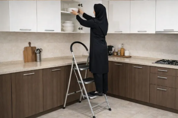 نردبان خانگی آلومینیومی